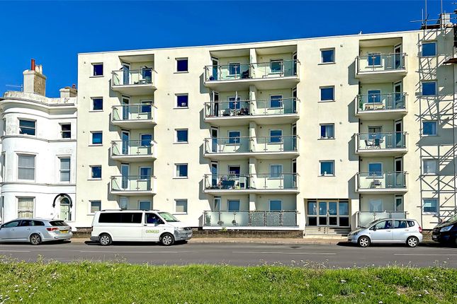 Thumbnail Flat for sale in South Terrace, Littlehampton, West Sussex