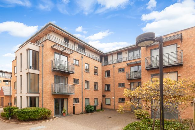 Thumbnail Flat to rent in Empress Court, Oxford, Oxfordshire
