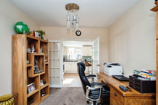 Terraced house for sale in Briar Road, Watford