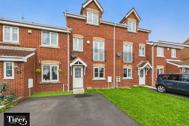 Cam03440G0-Pr0434-Still031