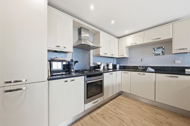 3, Bay View, Central Parade, Herne Bay photo 4