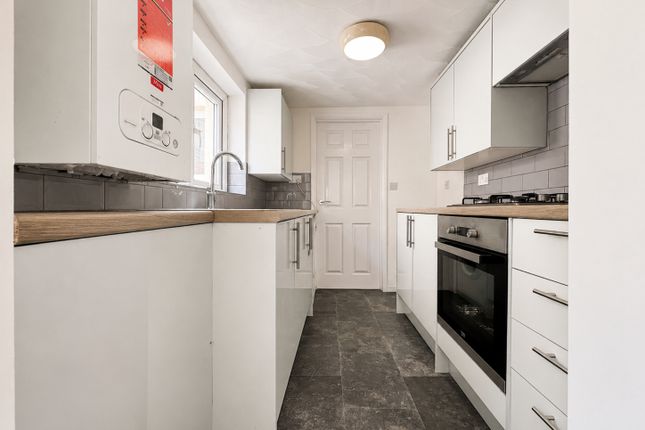 30, Green Street, High Wycombe photo 5