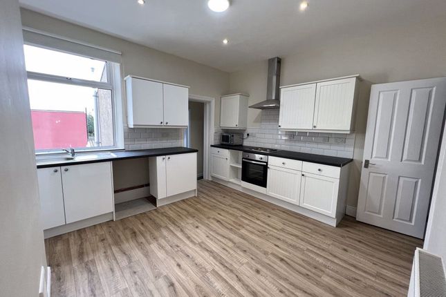 Thumbnail Flat to rent in Pasture Road, Goole