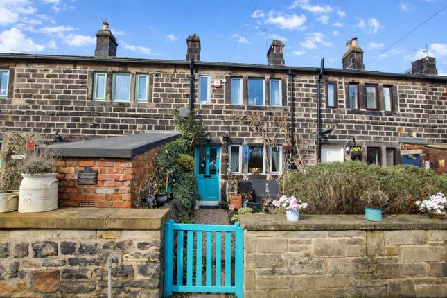 8 Bottomley Road, Todmorden photo 2
