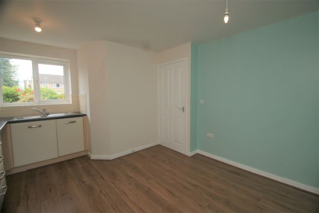 23, Marsh View, West Yorkshire photo 3