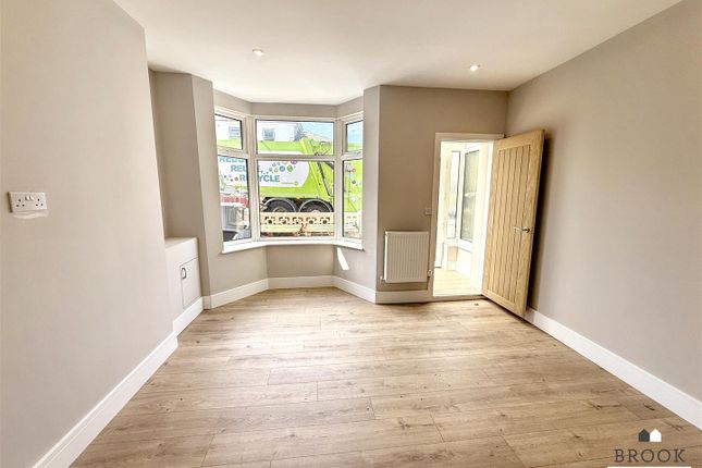 2, Beamsley Road, Eastbourne photo 2