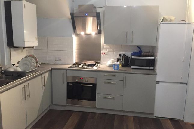 132A Heath Road