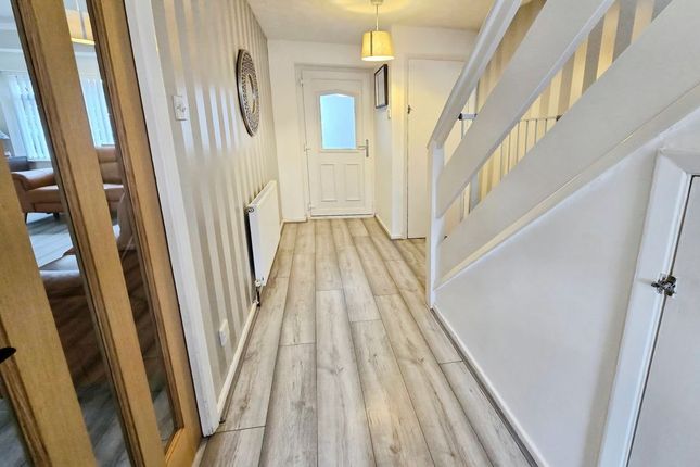 12, Grindon Close, Cramlington photo 2
