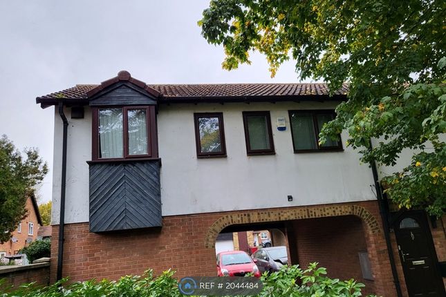Thumbnail Semi-detached house to rent in Haig Drive, Slough