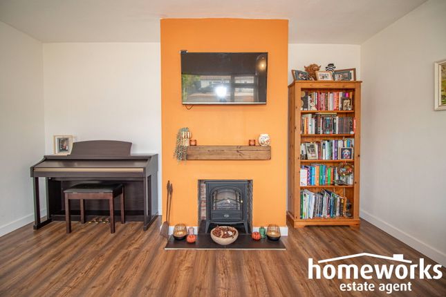12, Burtontyne Avenue, Dereham photo 4
