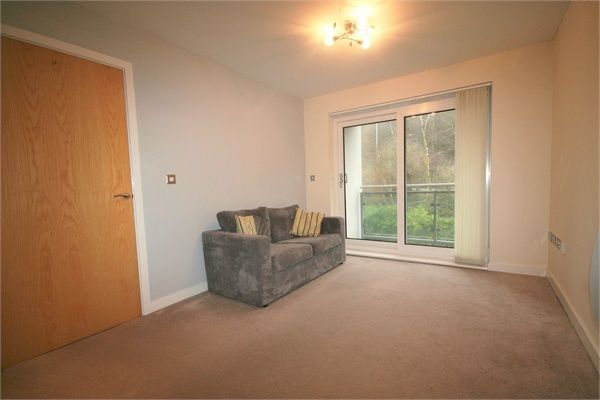 11 Royal Sovereign Apartments, Phoebe Road, Swansea photo 3