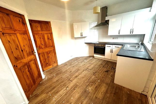 2, Townsend Street, Wirral photo 3