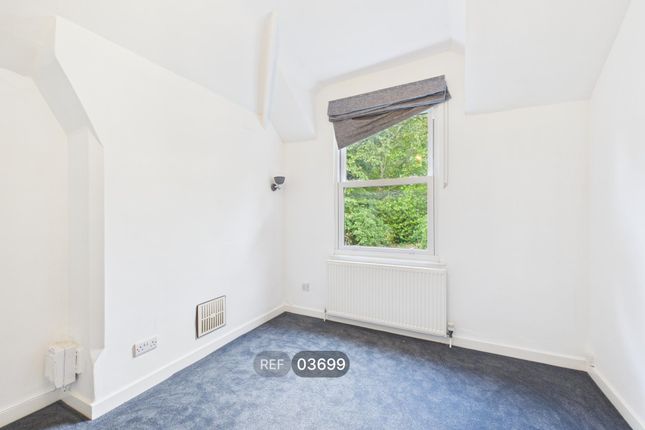 81, Waterloo Crescent, Nottingham, NG7 4AX photo 4
