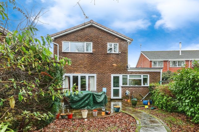 Detached house for sale in Forest Close, Waterlooville, Hampshire