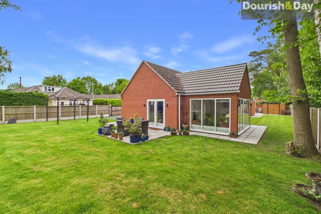 32 Twemlows Avenue, Whitchurch photo 4