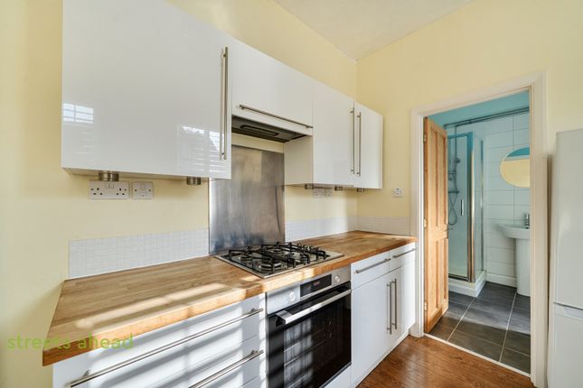 8A,, Bedwardine Road, London photo 4