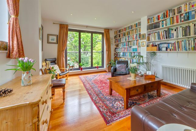 55c, Talbot Road, Highgate photo 3