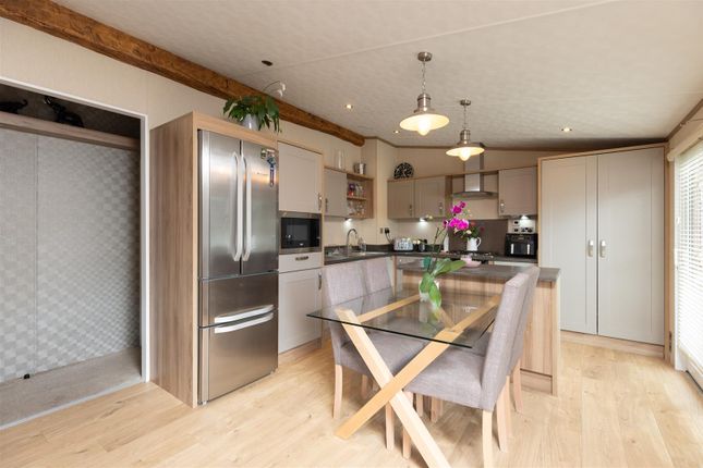 Lodge 12A The Orchard, Nethercoull, Auchterarder photo 3