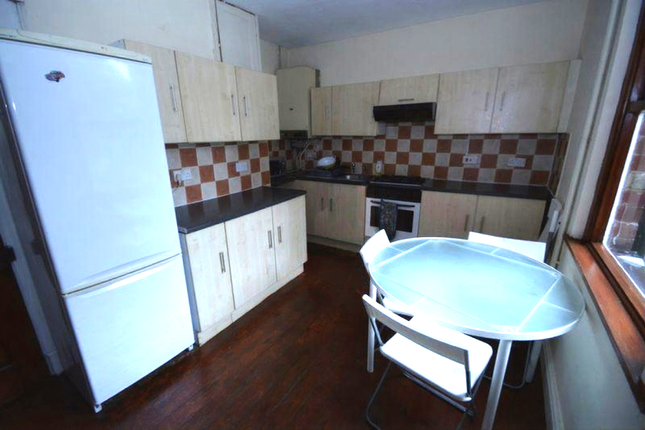 3, St Michaels Terrace, Headingley photo 3