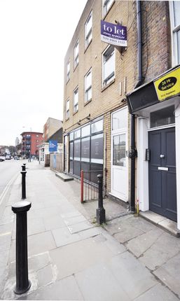 Flat to rent in Harrow Road, London