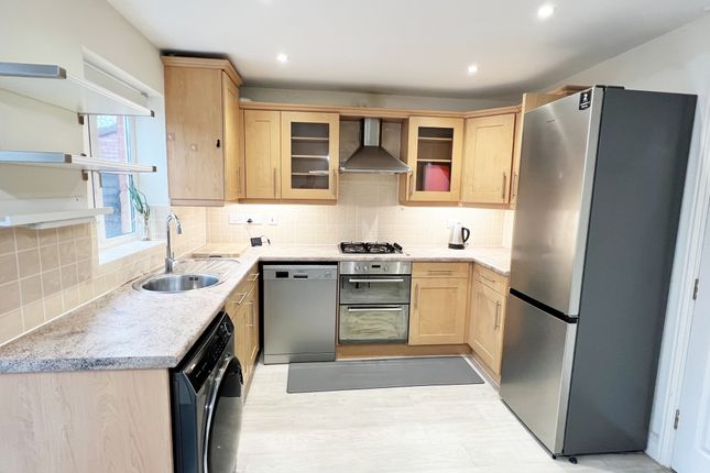 7, St. Marys Court, Kenilworth photo 4