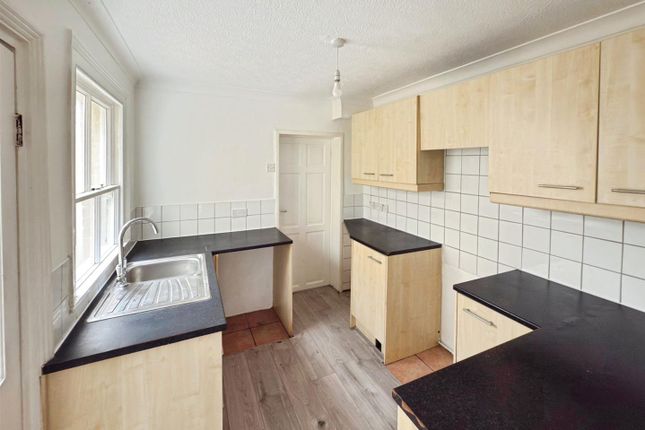 89, Field Lane, Lowestoft photo 4