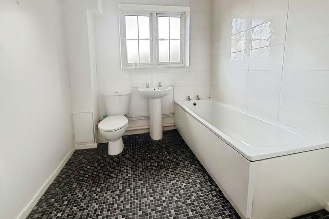 14, Tamebrook Way, Tipton photo 5