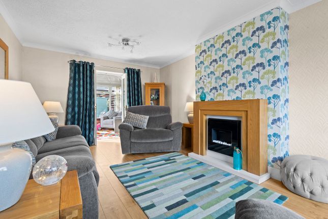 17, Cheviot Place, Kilmarnock photo 2