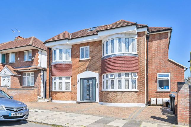 Thumbnail Flat to rent in Ivy Road N14, Southgate, London,
