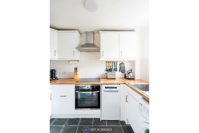 Rosebank, Teddington photo 4