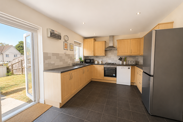 32, River Plate Road, Exeter photo 2