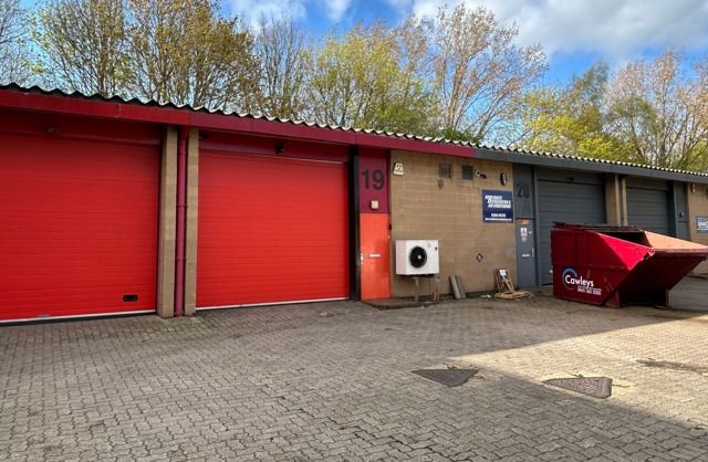 Industrial to let in 19 Low Farm Place, Moulton Park Industrial Estate, Northampton, Northamptonshire
