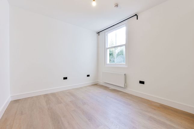 Montpelier Road, W5, Ealing photo 3