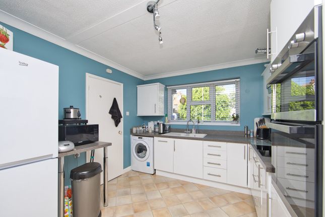 7, Kingsland Gardens, Deal photo 3