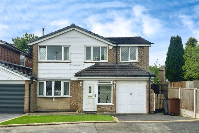 4-bed house on 17, Holbeach Close, Bury, £359,995