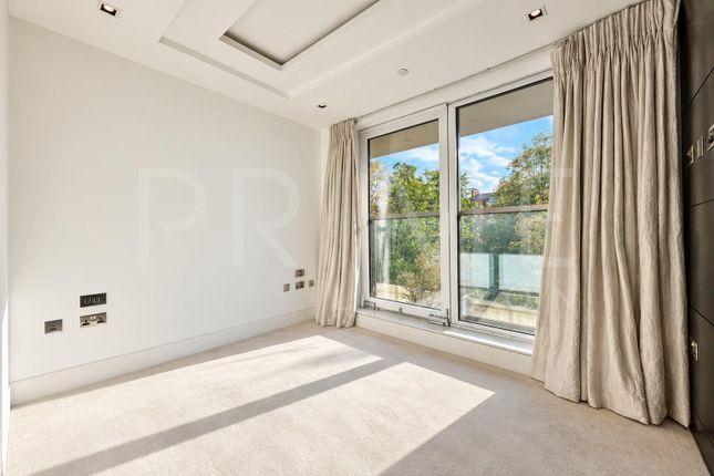 6, Wolfe House, 385 Kensington High Street photo 4