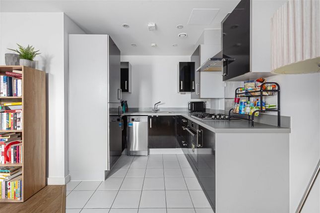 Flat for sale in Willam Court, 40 Greenwich High Road, London