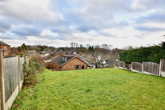 12, Holly Bank, Oldham photo 4
