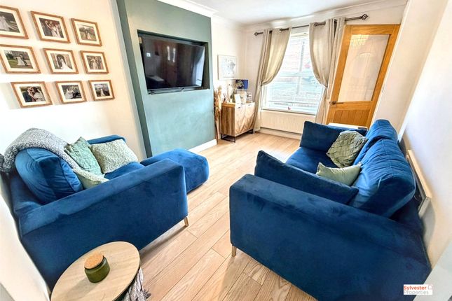 17, Bluebell Close, Consett photo 3