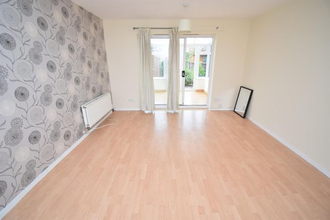 30, Holly Approach, Ossett photo 4