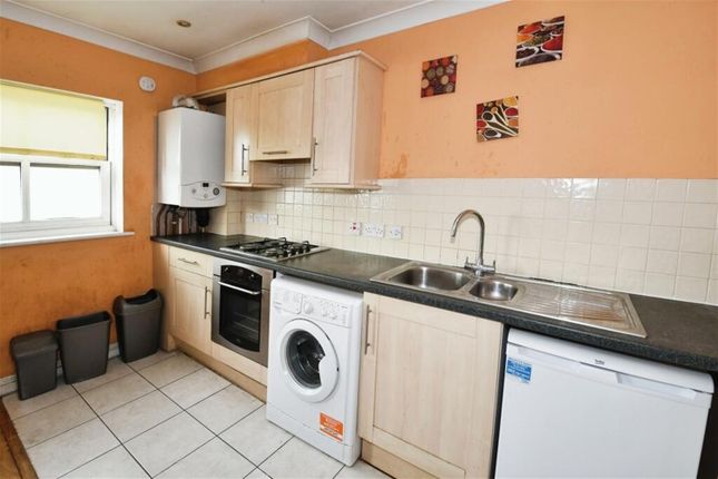 Flat 5, Windmill View Court, Willoughby Road, Boston photo 2