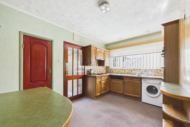 13, Kylemilne Way, STOURPORT-ON-SEVERN photo 2