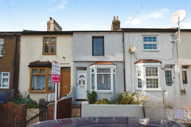2-bed terraced on Mill Lane, Grays, £300,000