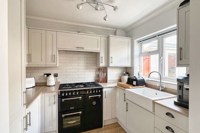 78 Ty Gwyn Drive, Bridgend photo 3