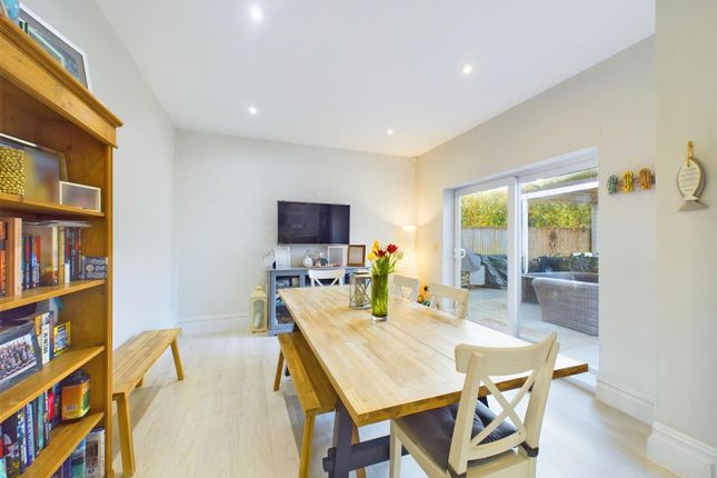 Dining Area.Jpg