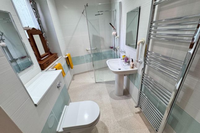 Ground Floor Shower Room