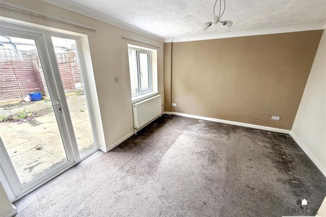 6 Wawmans Mews, Coast Road, Pevensey Bay photo 3