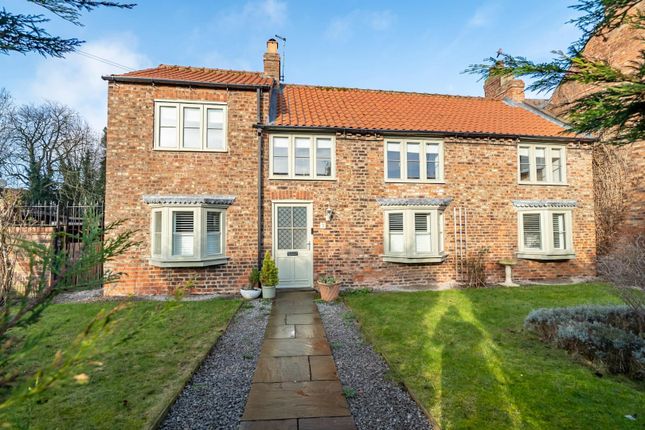 4-bed house on 5, The Village, York, £695,000