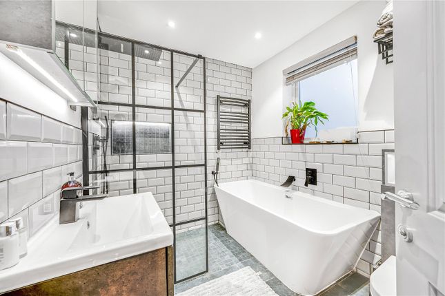 Flat for sale in Querrin Street, London