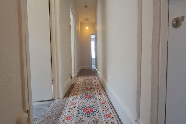 3B, Talbot Road, Littlehampton photo 2